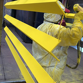 Pintura Eletrostática em Veneziana Ferro